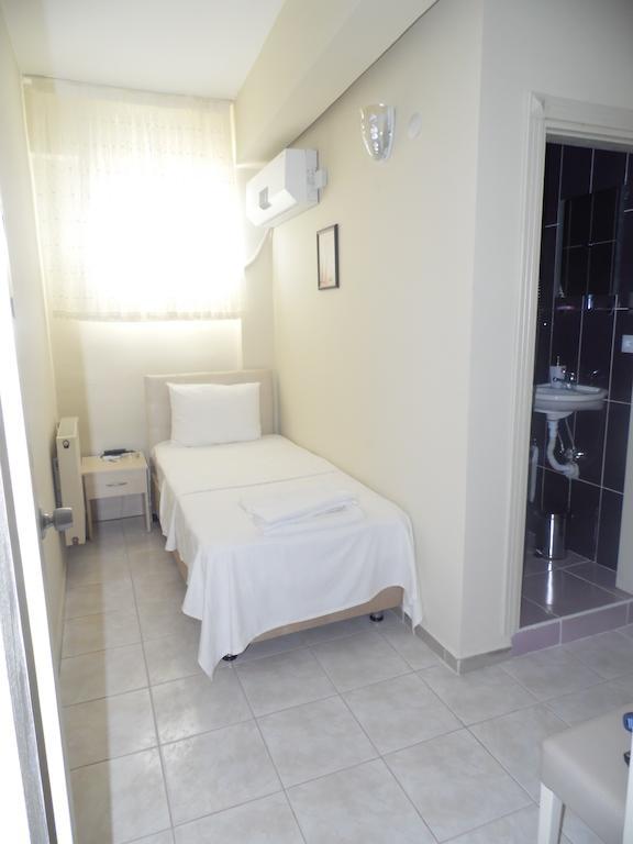Saral Otel Derince Camera foto