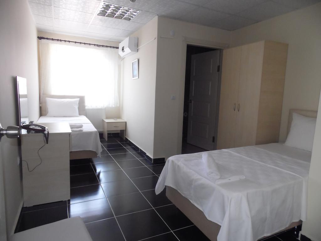 Saral Otel Derince Camera foto