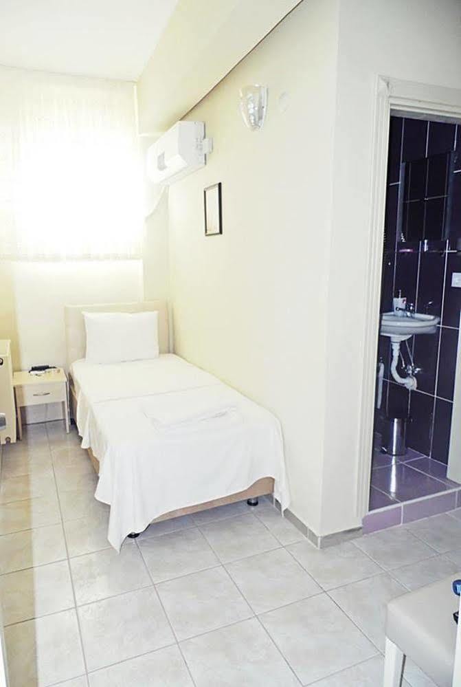 Saral Otel Derince Esterno foto