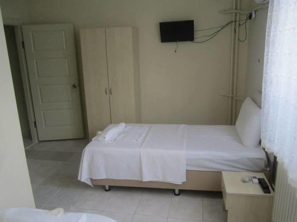 Saral Otel Derince Esterno foto